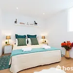 Host Wise - Colorful Fresh Flats - Batalha Porto