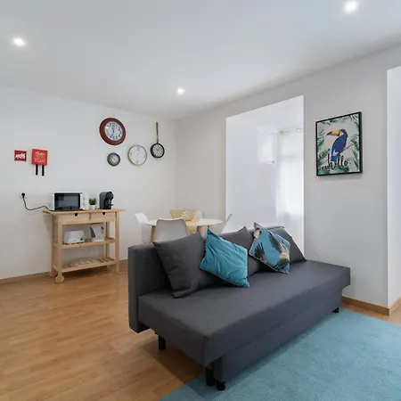 Host Wise - Colorful Fresh Flats - Batalha Апартаменты