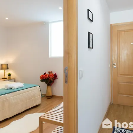 Appartement Host Wise - Colorful Fresh Flats - Batalha