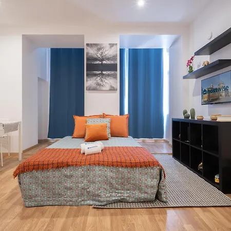 Appartement Host Wise - Colorful Fresh Flats - Batalha *