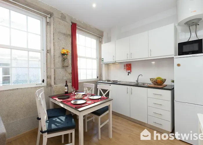 아파트 Host Wise - Colorful Fresh Flats - Batalha *