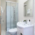 Appartement Host Wise - Colorful Fresh Flats - Batalha *